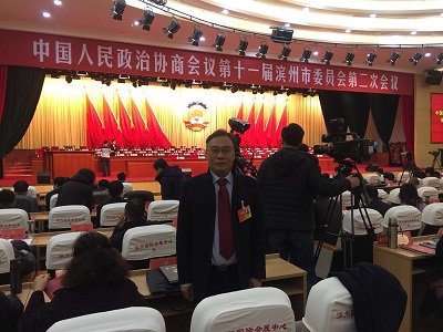 韓曉峰主任在市政協(xié)會(huì)議上作“弘揚(yáng)孝道文化，建設(shè)美麗鄉(xiāng)村”主題發(fā)言